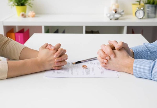 Family Law Attorney in AZ